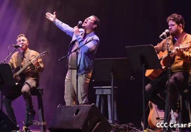 cuba y nicaragua, 67 aniversario, revolución cubana, teatro nacional rubén darío, managua, dúo cubano, buena fe en nicaragua, solidaridad y hermandad, pueblos unidos entre cuba y nicaragua