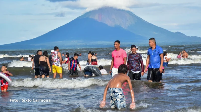 nicaragua, rivas, playa san jorge, familias, año nuevo,