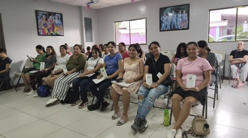 nicaragua, centro de salud, mujeres, managua,