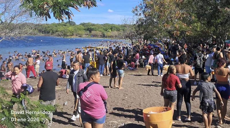 nicaragua, laguna de xiloa, managua, año nuevo,
