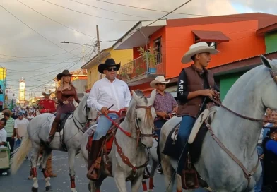 Diriamba, desfile hípico, nicaragüa, desfile, fiestas tradicionales,