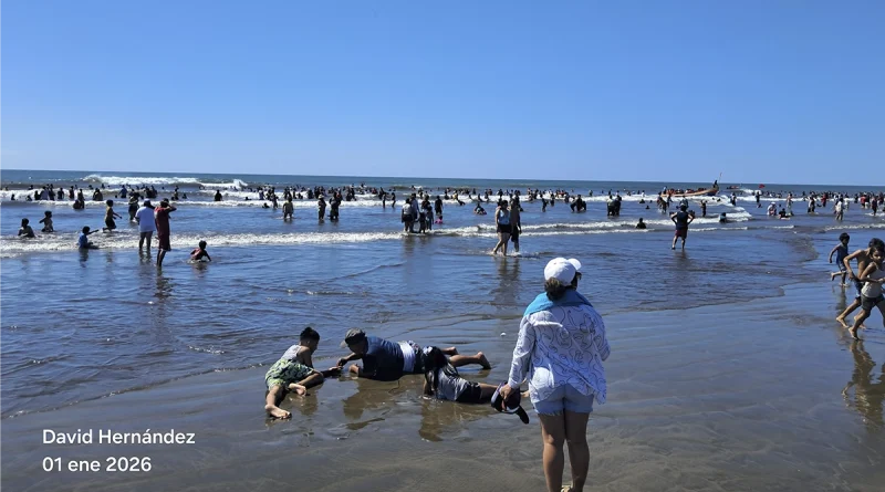 nicaragua, pochomil, masachapa, playas, año nuevo, familias, vacaciones,