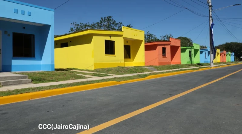 san juan del sur, rivas, gobierno sandinista, mti, invur, 19 años de pueblo presidente, nicaragua, 19 familias beneficiadas, segunda etapa de la revolución