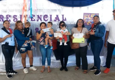 bono presidencial, estudiantes, educación especial, escuela melania morales, managua, barrio san judas, niños de preescolar, niños de educación inicial, gobierno de nicaragua, mined