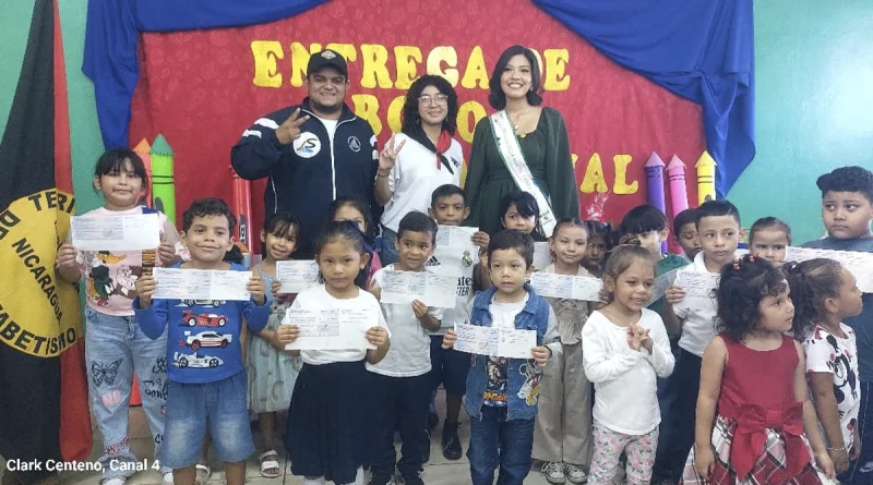nicaragua, bono presidencial, estudiantes, colegio Otto de la Rocha