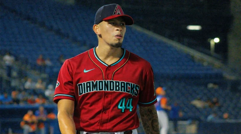 arizona diamondbacks, jonathan loaisiga, mlb, nueva oportunidad, beisbol de grandes ligas, deportes, baseball