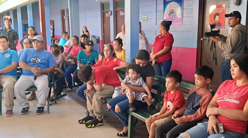 feria de salud, niños, centro de salud altagracia, managua,