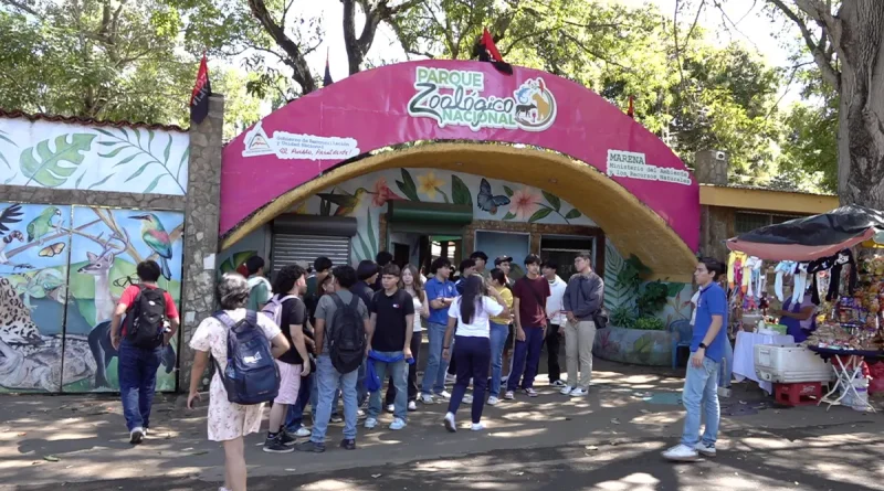 Zoológico, parque Nacional, UNICIT, estudiantes, universitarios, visitan, Nicaragua, Managua, jovenes,