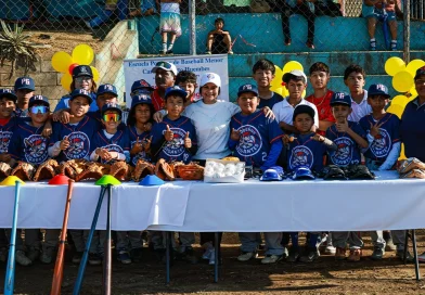 nicaragua, alcaldia de managua, academia de beisbol, niños,