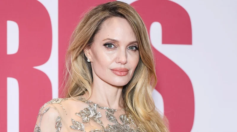 Amo, cicatrices, razón Angelina Jolie, sobres, mastectomía, estadounidense, reivindicó, públicamente, cicatrices, preventiva,