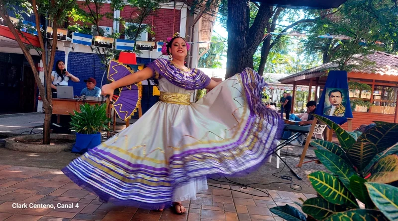 rubén darío, identidad nacional, universidad managua, cultura nicaragüense, poesía, juventud heroico, modernismo, festival cultural, arte estudiantil, managua, nicaragua