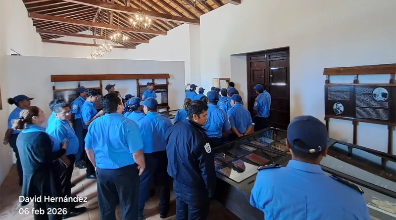 rubén darío, mint, cultura, identidad, patrimonio, literatura, nicaragua, estudiantes, museo, historia, managua, réplica de casa museo en managua