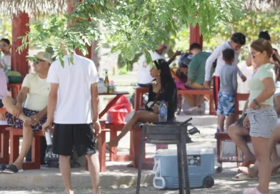 laguna de Xiloá, vacaciones, disfrute de familias, turismo, Managua, nicaraGUa,