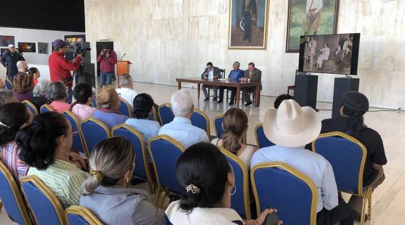 nicaragua, teatro nacional ruben dario, cultura, homenaje, poeta, guillermo rothschuh,