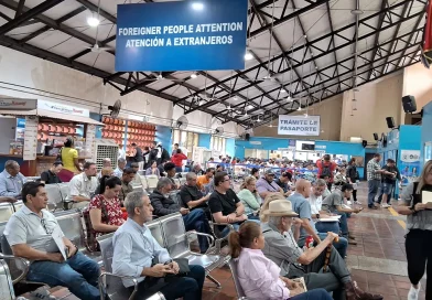 migración nicaragua, residencia laboral, extranjeros nicaragua, contrato laboral, requisitos residencia, ministerio del interior, residencia nueva, renovación residencia, documentos migratorios, residencia managua