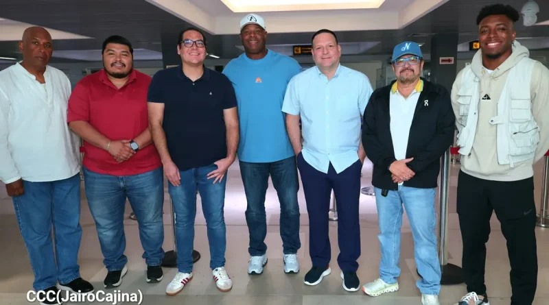 Nicaragua, recibe, Ken Griffey Jr., Grandes ligas, visita, llegada, béisbol,