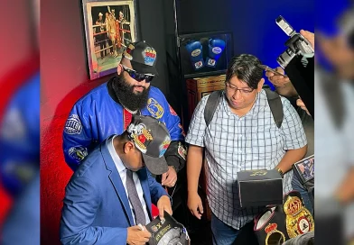 deportes, roman chocolatito gonzalez, gorra, legado, boxeo,