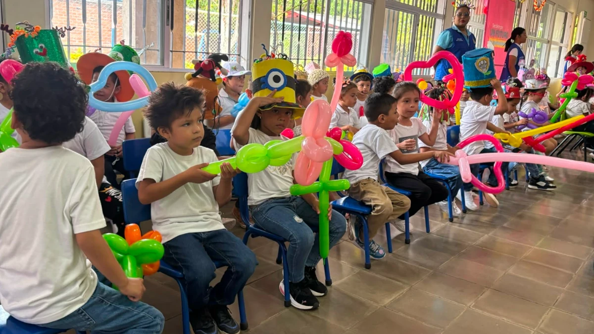 INATEC y MIFAMILIA celebran el mes de la niñez con arte, música y recreación en Managua