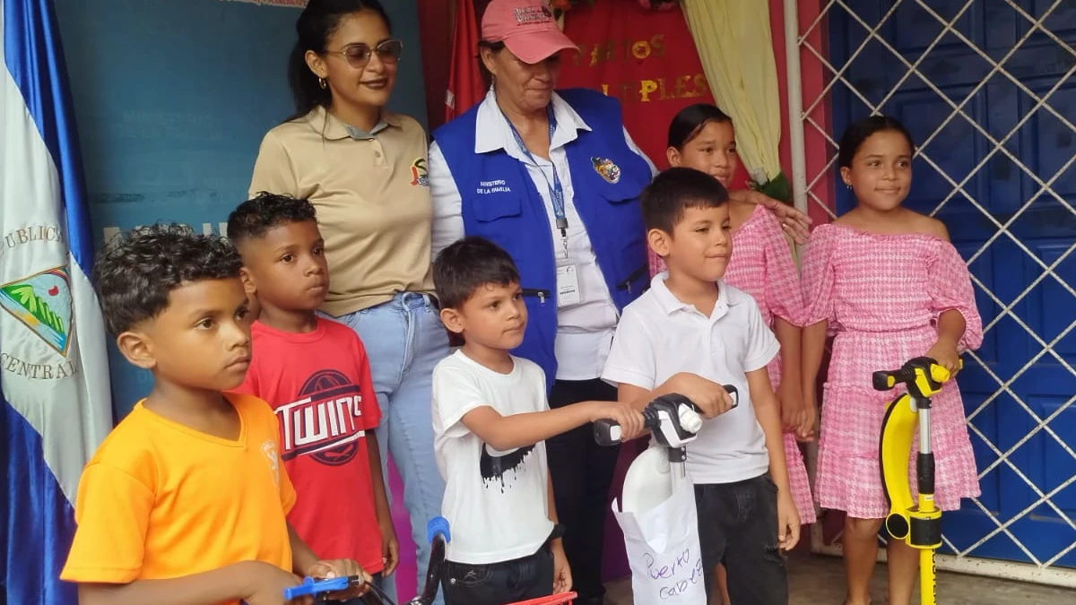 MIFAMILIA entrega paquetes alimenticios a familias con parto